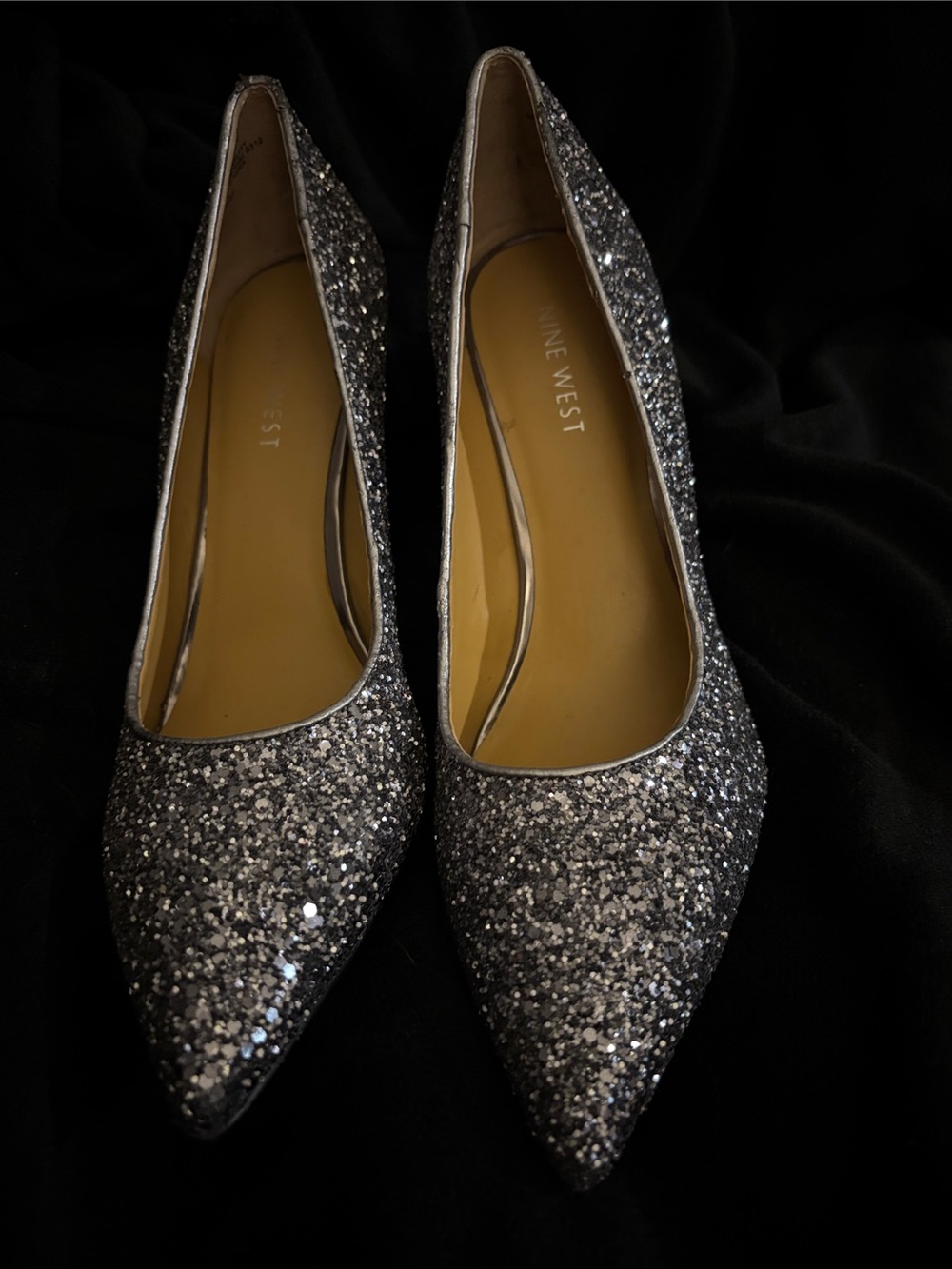Nine West Gunmetal Glitter Pointed-Toe Pumps Size 7 1/2
